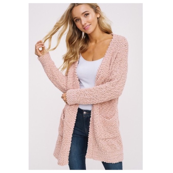 Sweaters - Chunky Knit Cardigan